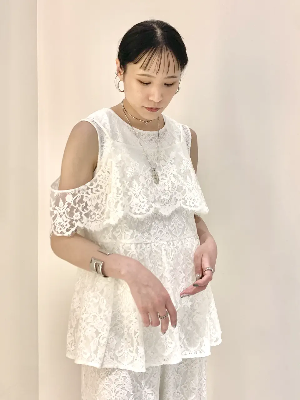 GRACE CONTINENTAL haruka iwasaki コーディネート画像