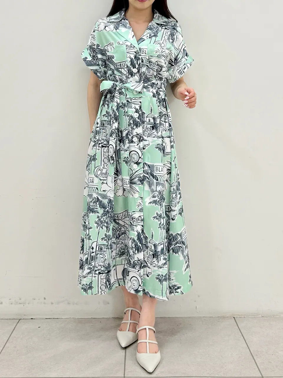 GRACE CONTINENTAL Miu Akamatsu コーディネート画像