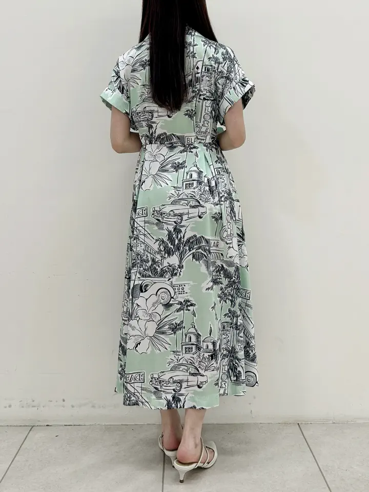 GRACE CONTINENTAL Miu Akamatsu コーディネート画像