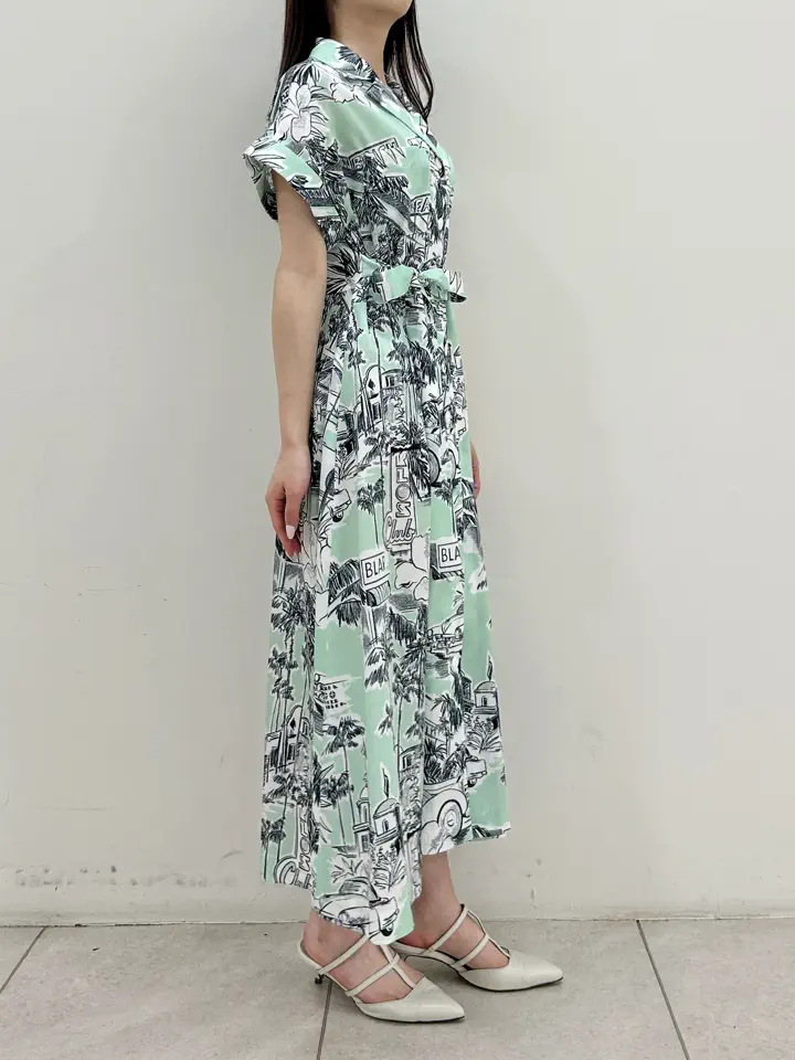 GRACE CONTINENTAL Miu Akamatsu コーディネート画像