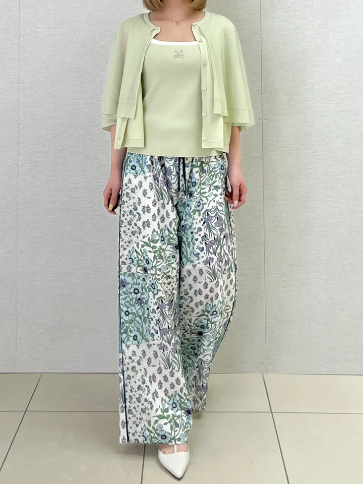 GRACE CONTINENTAL Fujisawa Yuri コーディネート画像