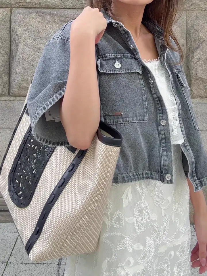 GRACE CONTINENTAL yukimi yonee コーディネート画像