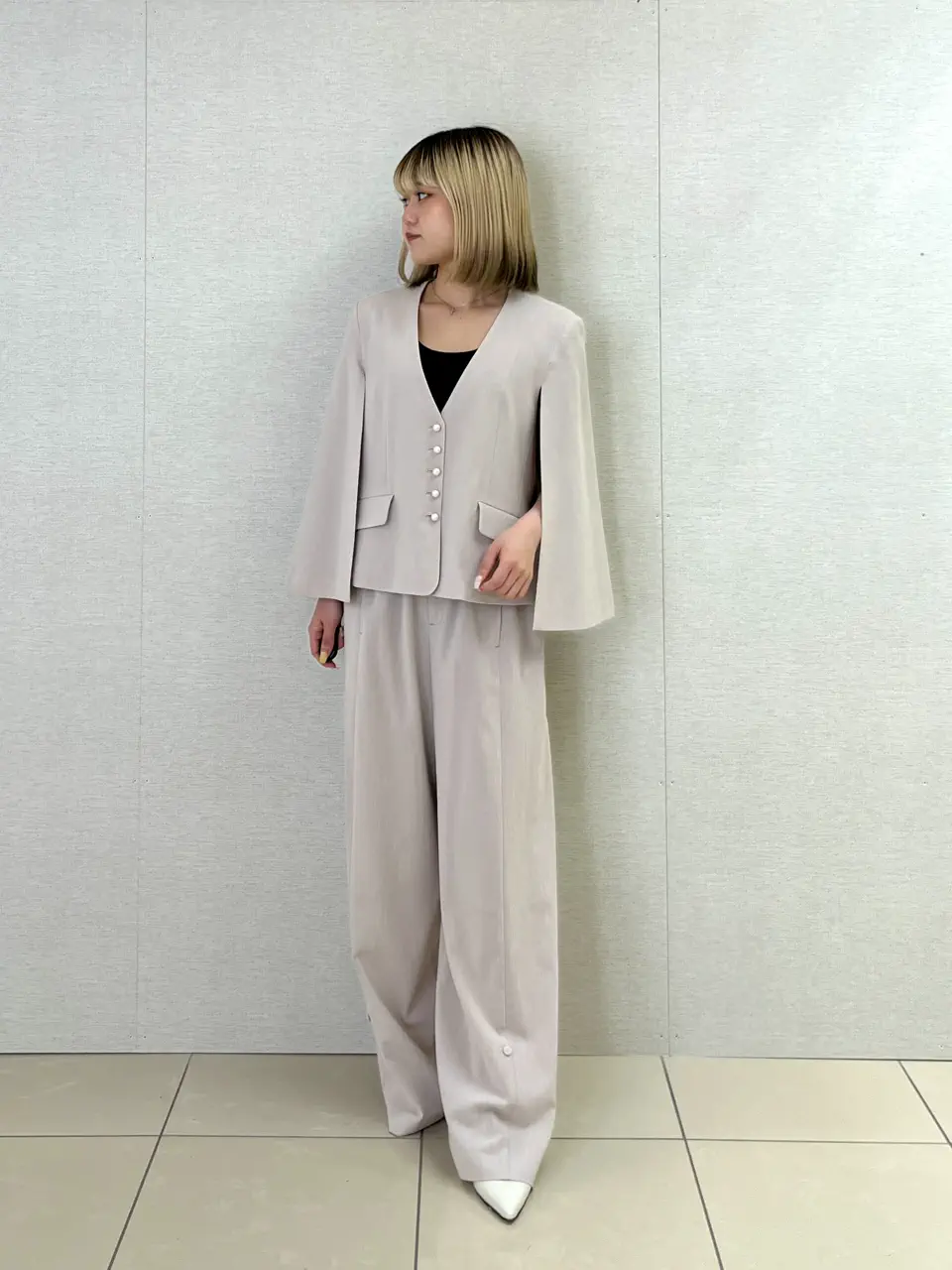  Fujisawa Yuri コーディネート画像