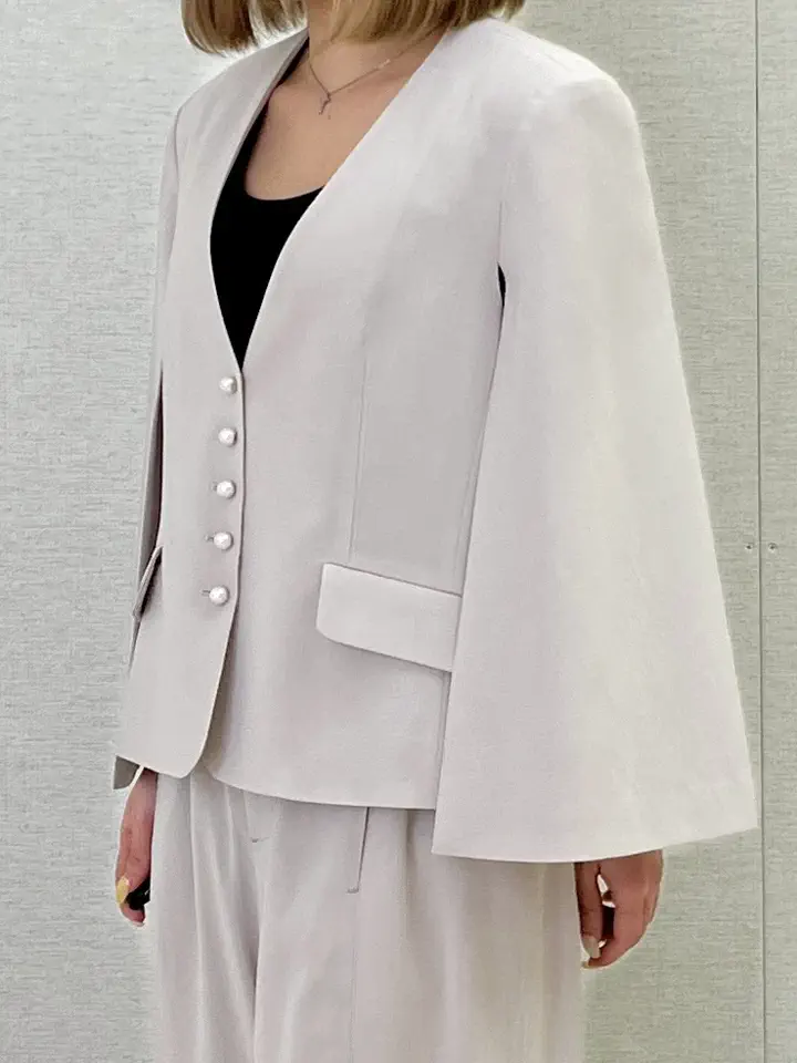 GRACE CONTINENTAL Fujisawa Yuri コーディネート画像