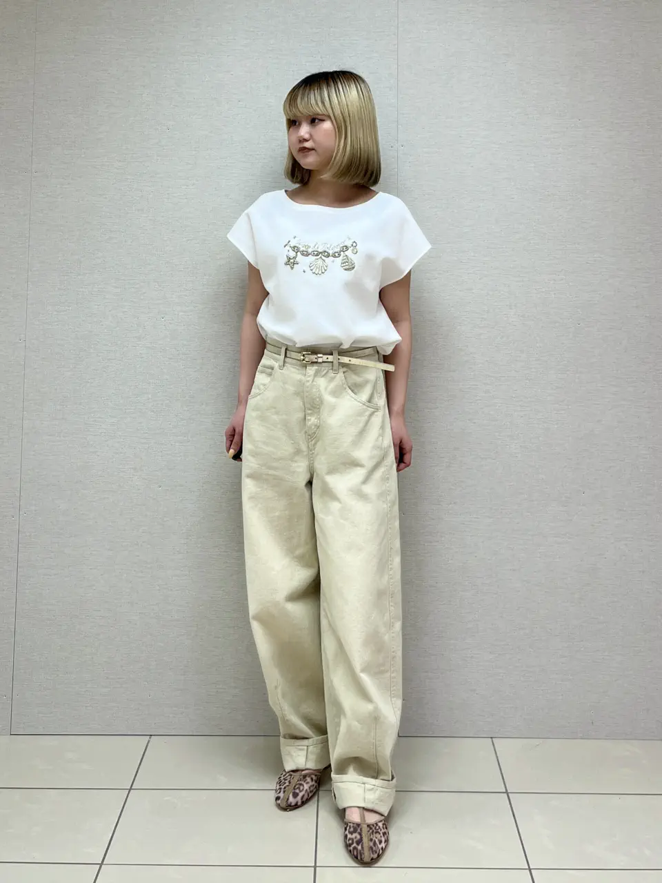  Fujisawa Yuri コーディネート画像