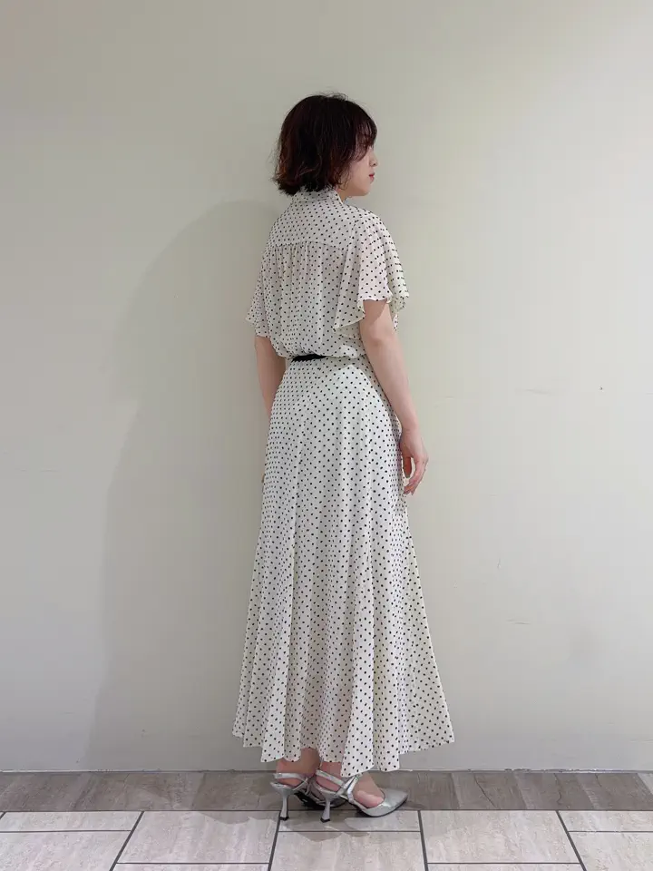 GRACE CONTINENTAL SASAKI コーディネート画像