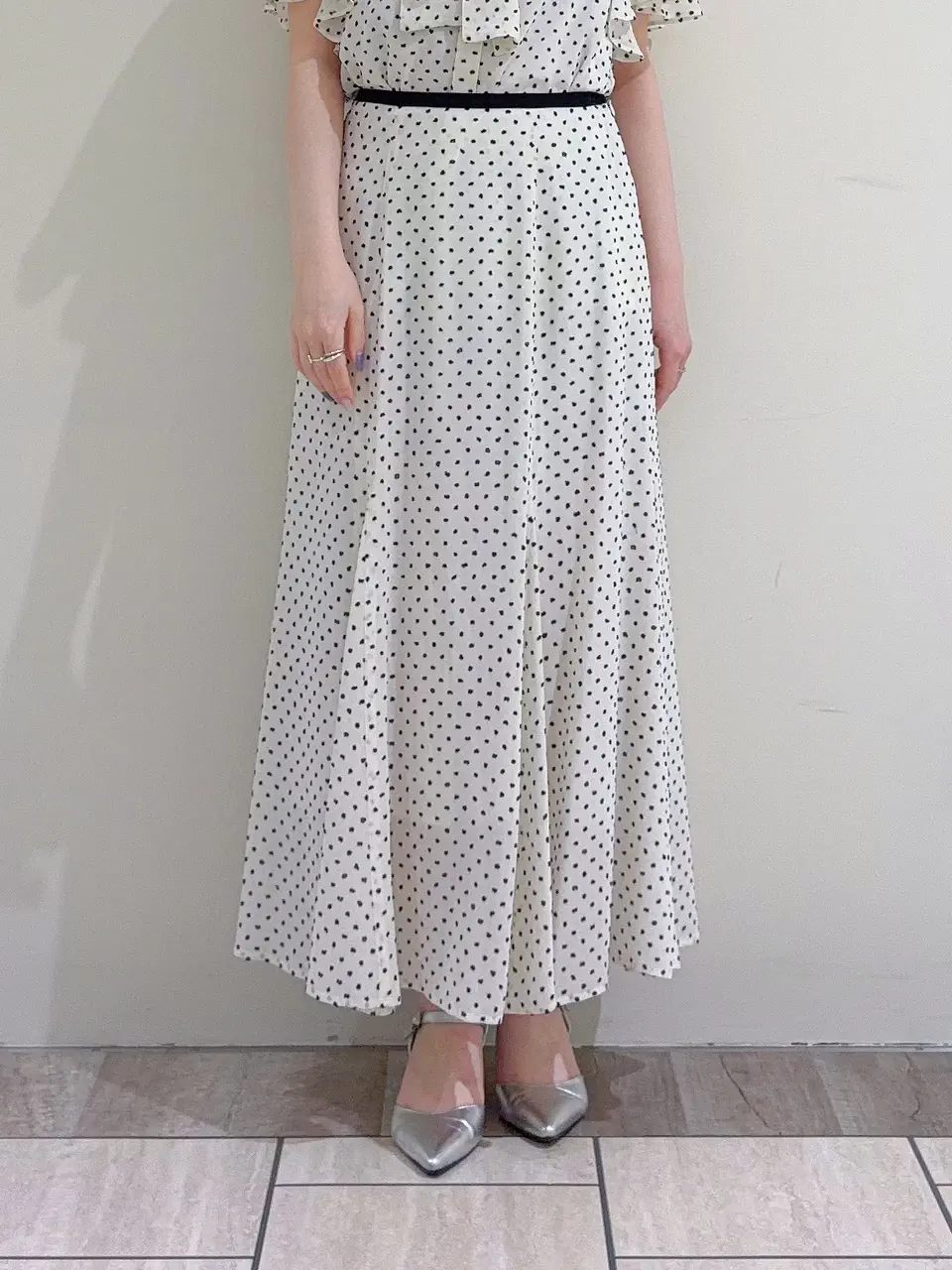 GRACE CONTINENTAL SASAKI コーディネート画像