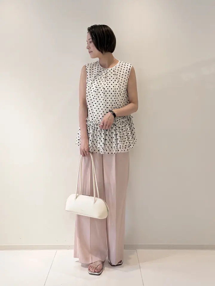 GRACE CONTINENTAL 亀田 未希 コーディネート画像