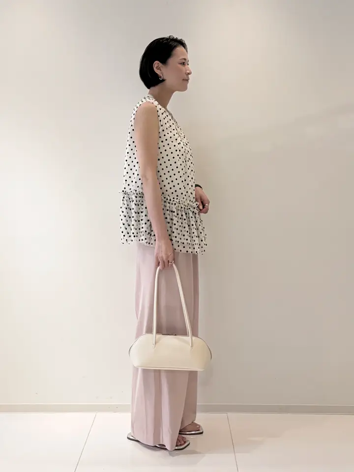 GRACE CONTINENTAL 亀田 未希 コーディネート画像