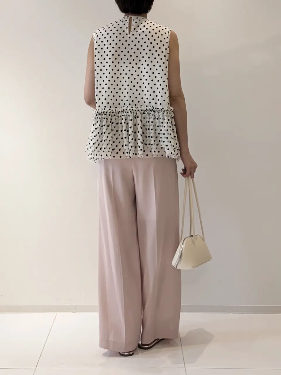 GRACE CONTINENTAL 亀田 未希 コーディネート画像