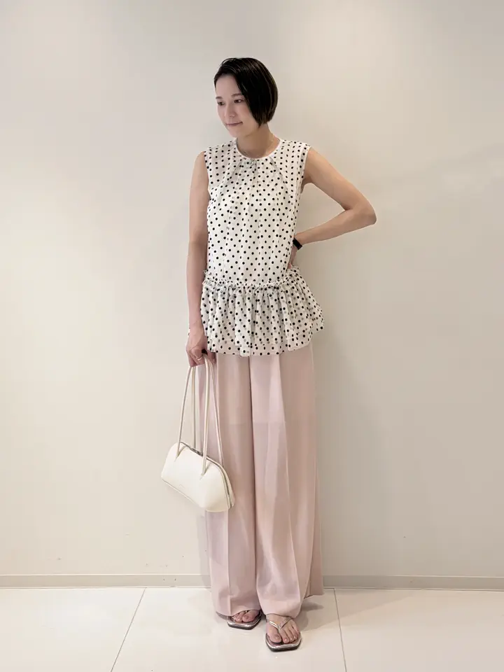 GRACE CONTINENTAL 亀田 未希 コーディネート画像