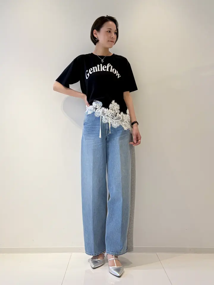 GRACE CONTINENTAL 亀田 未希 コーディネート画像