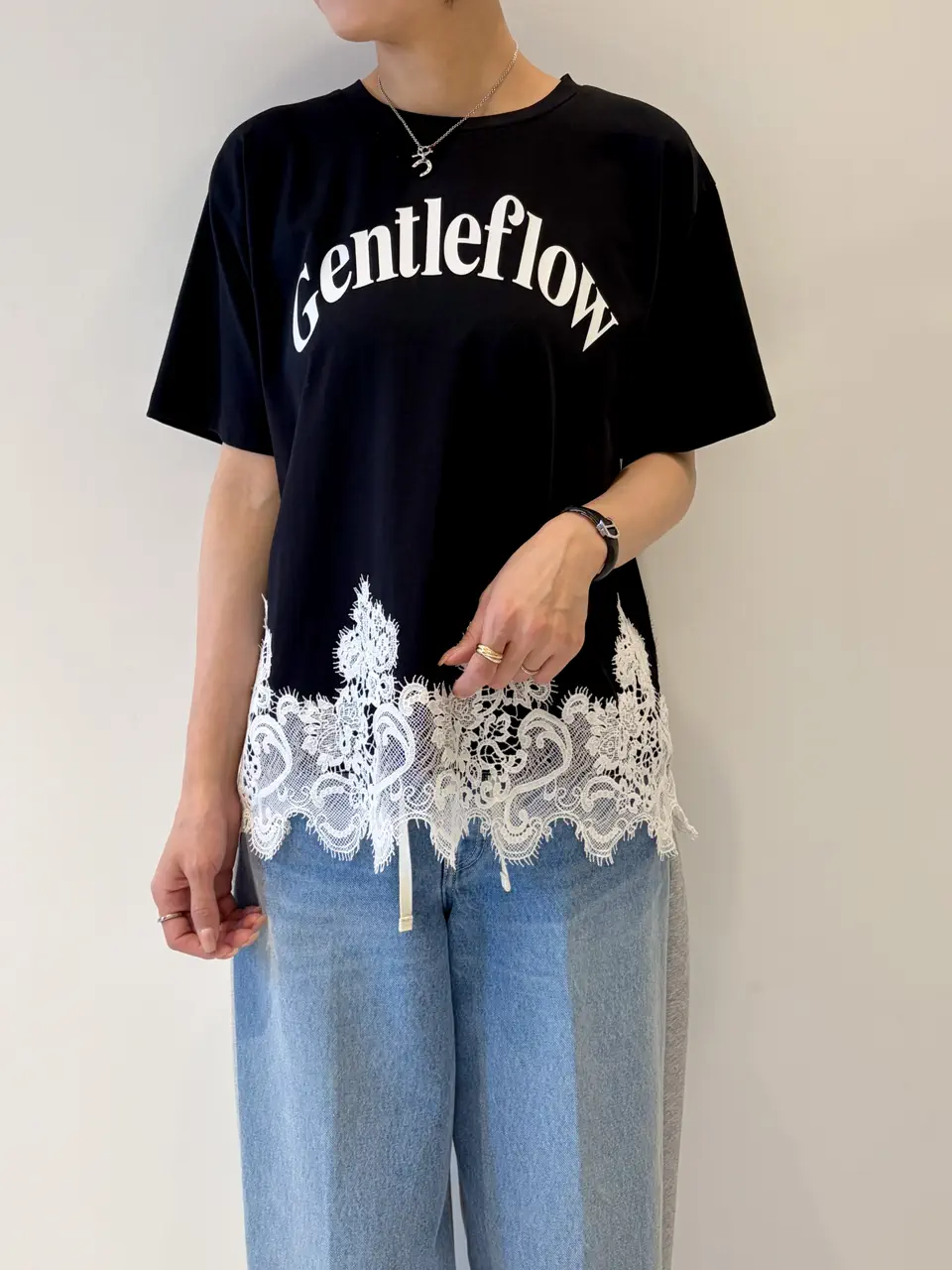 GRACE CONTINENTAL 亀田 未希 コーディネート画像