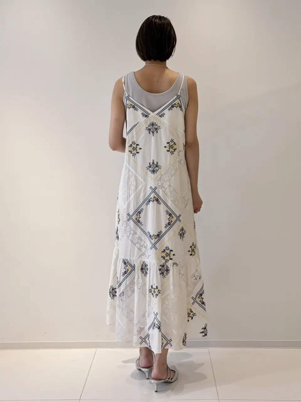 GRACE CONTINENTAL 亀田 未希 コーディネート画像