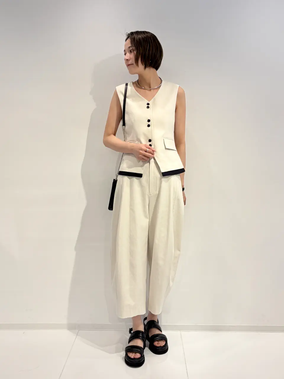  亀田 未希 コーディネート画像