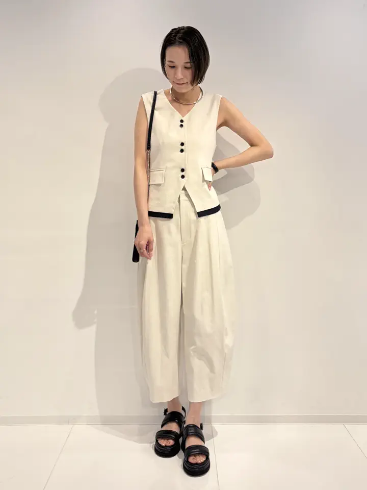 GRACE CONTINENTAL 亀田 未希 コーディネート画像