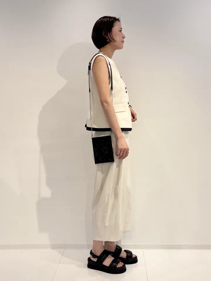 GRACE CONTINENTAL 亀田 未希 コーディネート画像