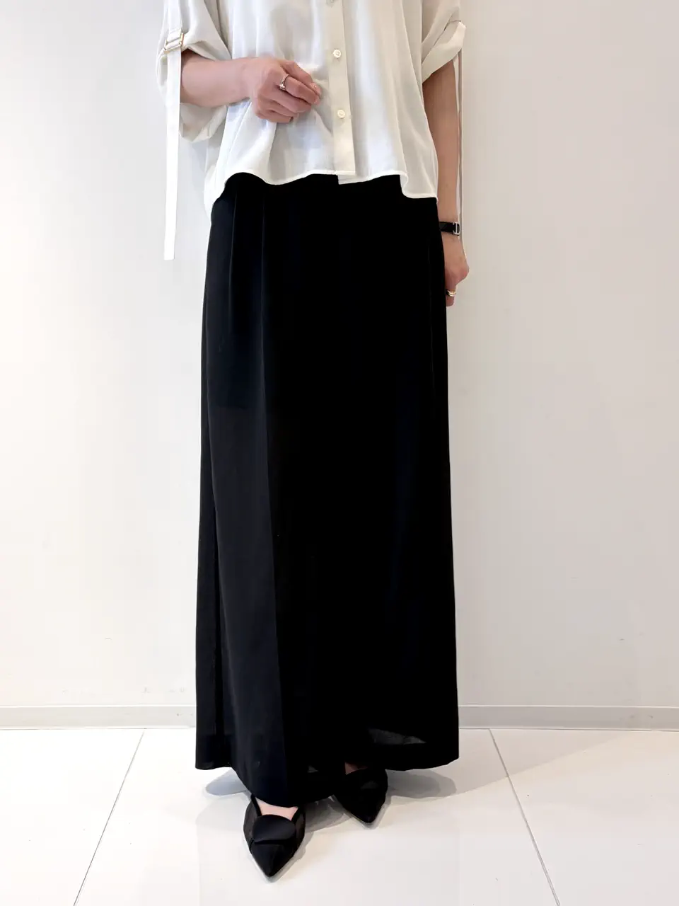 GRACE CONTINENTAL 亀田 未希 コーディネート画像