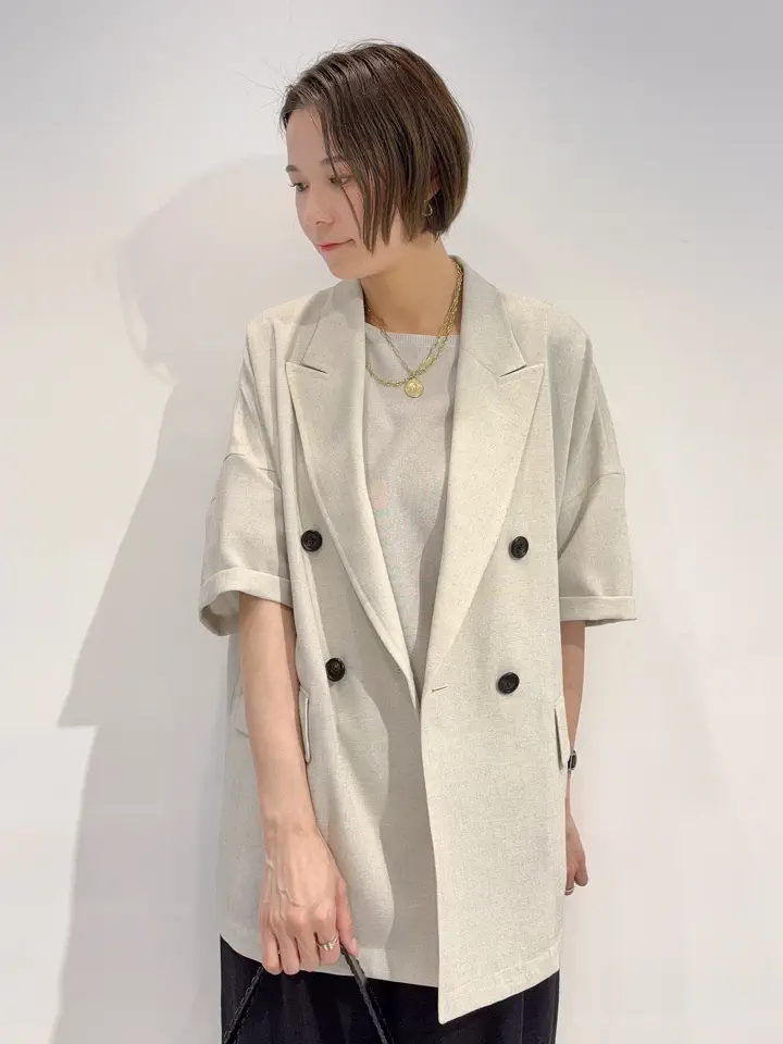 GRACE CONTINENTAL 亀田 未希 コーディネート画像
