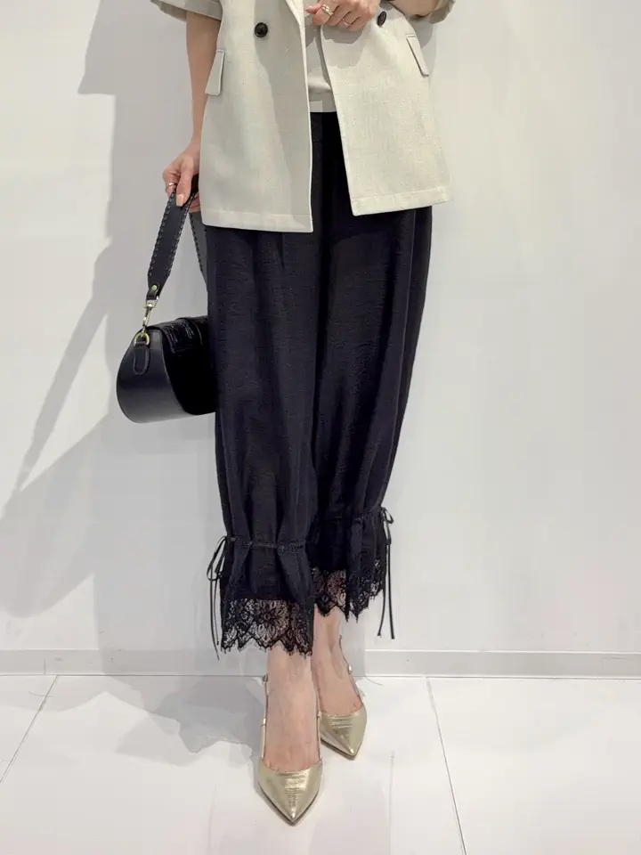 GRACE CONTINENTAL 亀田 未希 コーディネート画像