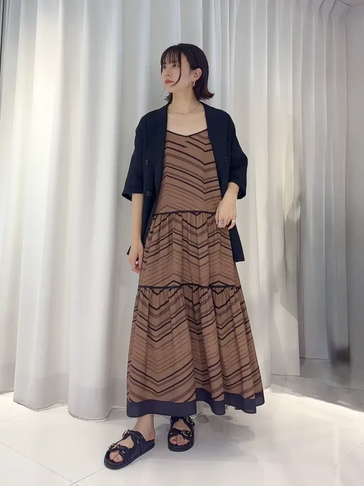 GRACE CONTINENTAL Hikaru Okada コーディネート画像