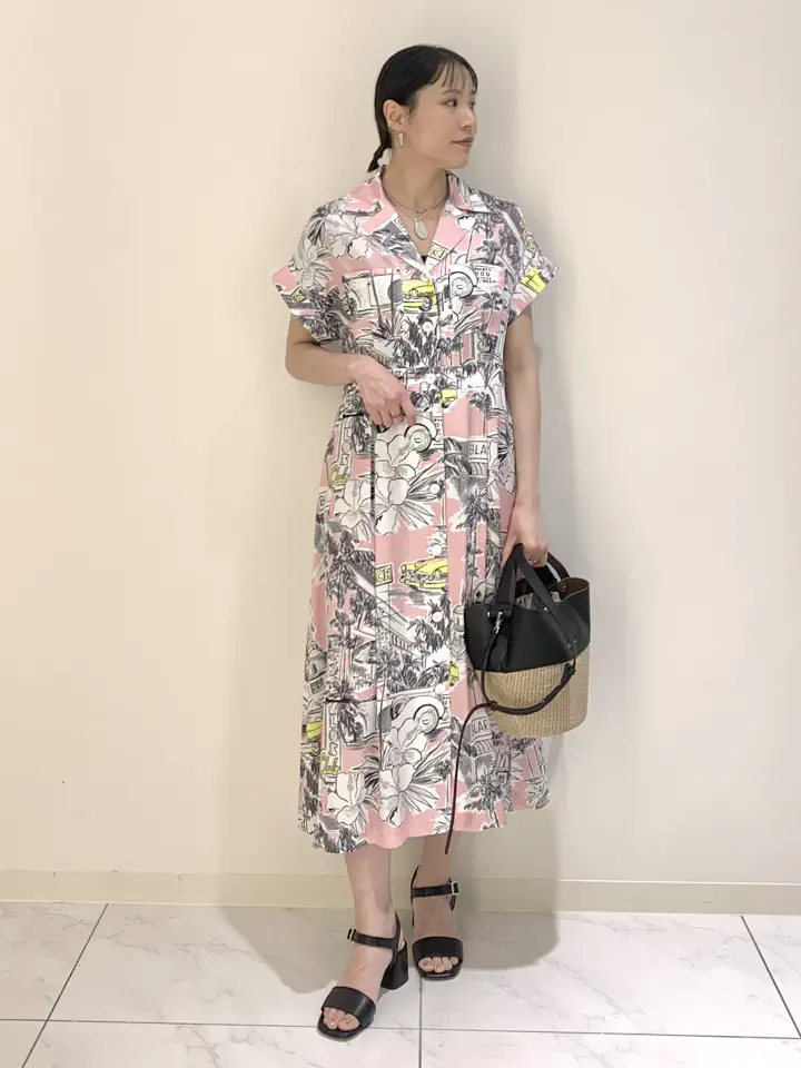 GRACE CONTINENTAL haruka iwasaki コーディネート画像