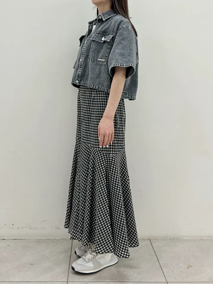 GRACE CONTINENTAL Miu Akamatsu コーディネート画像