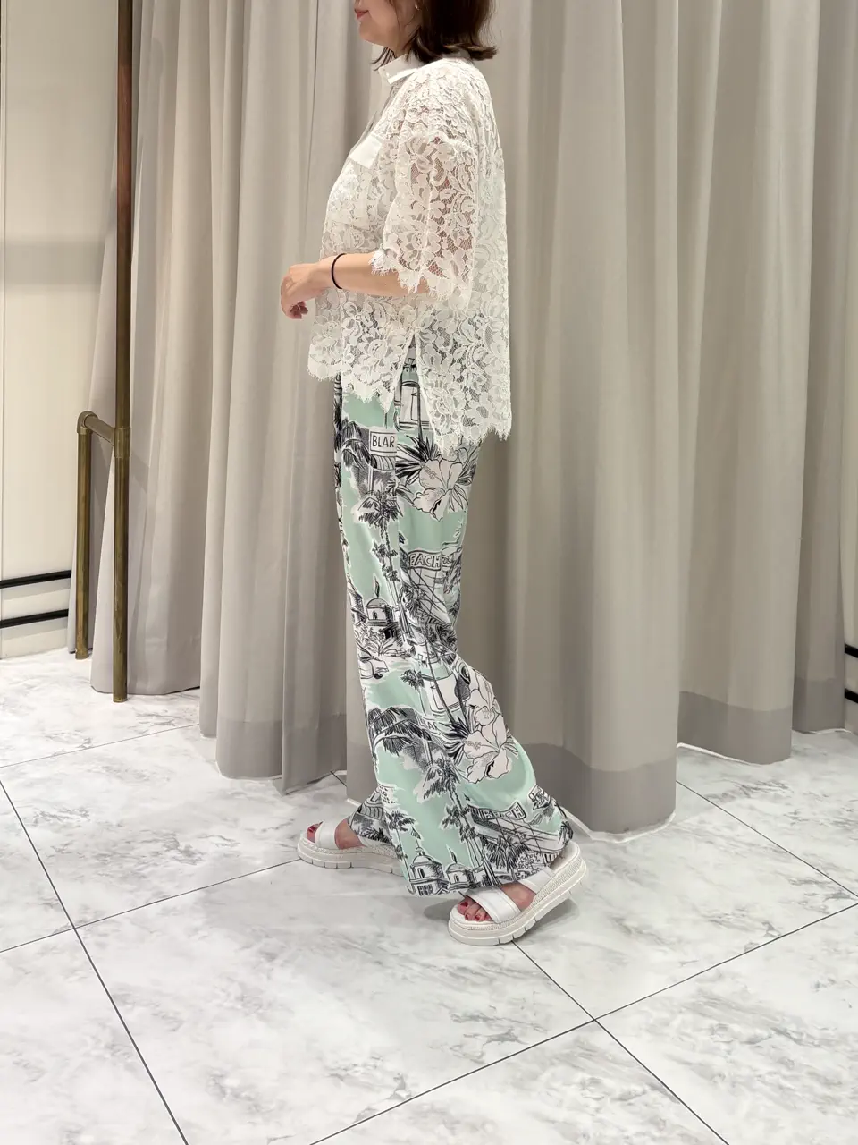 GRACE CONTINENTAL Izumi コーディネート画像