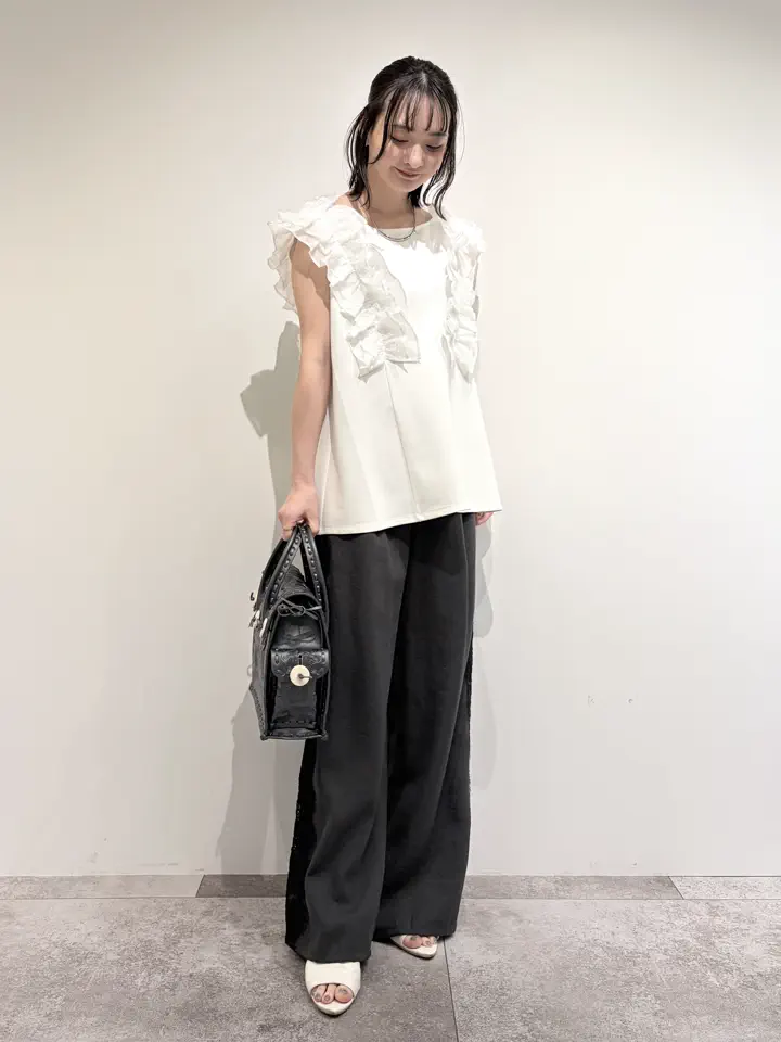 GRACE CONTINENTAL Nakatsu.m コーディネート画像