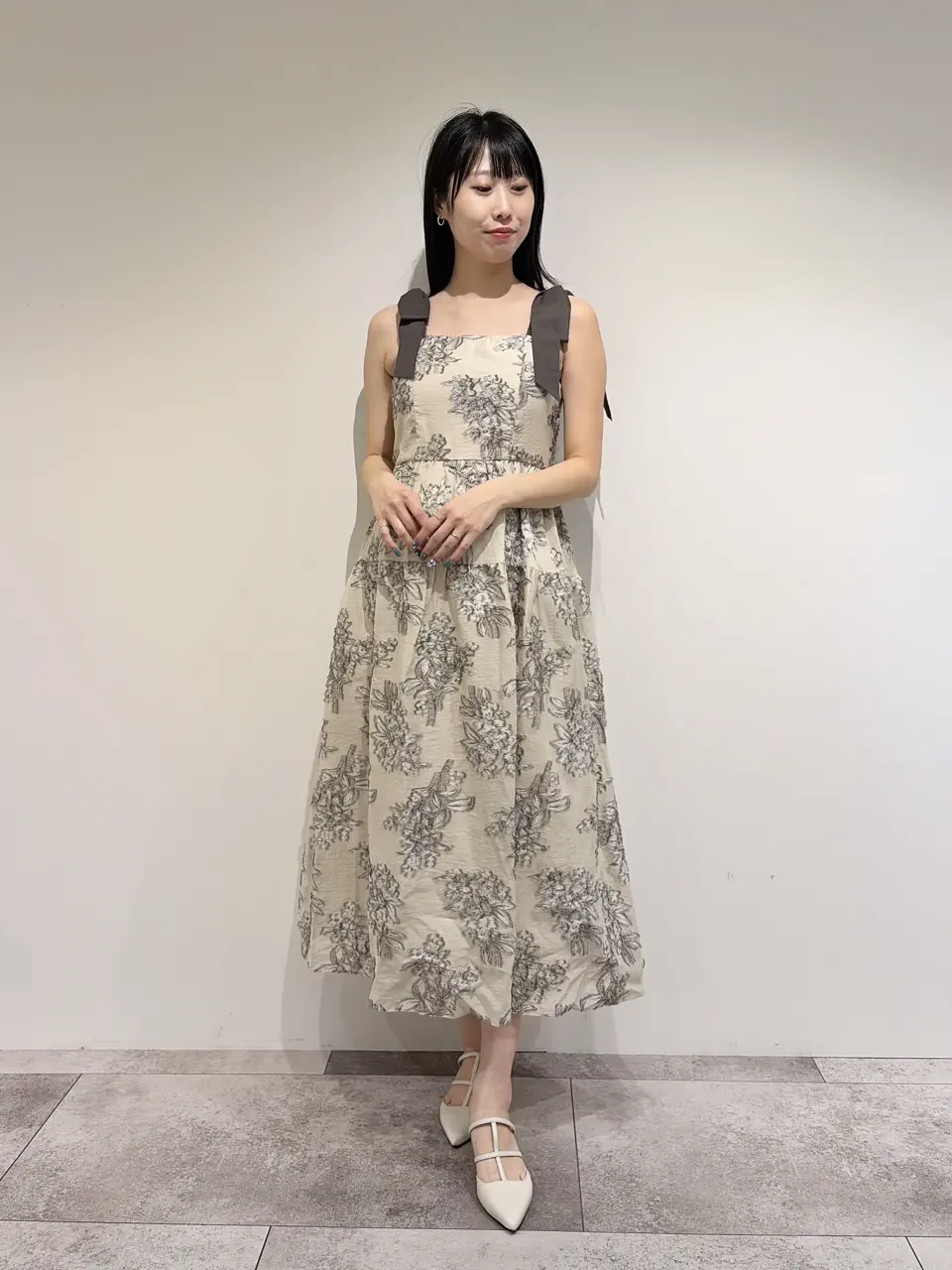 GRACE CONTINENTAL 端場 わかな コーディネート画像