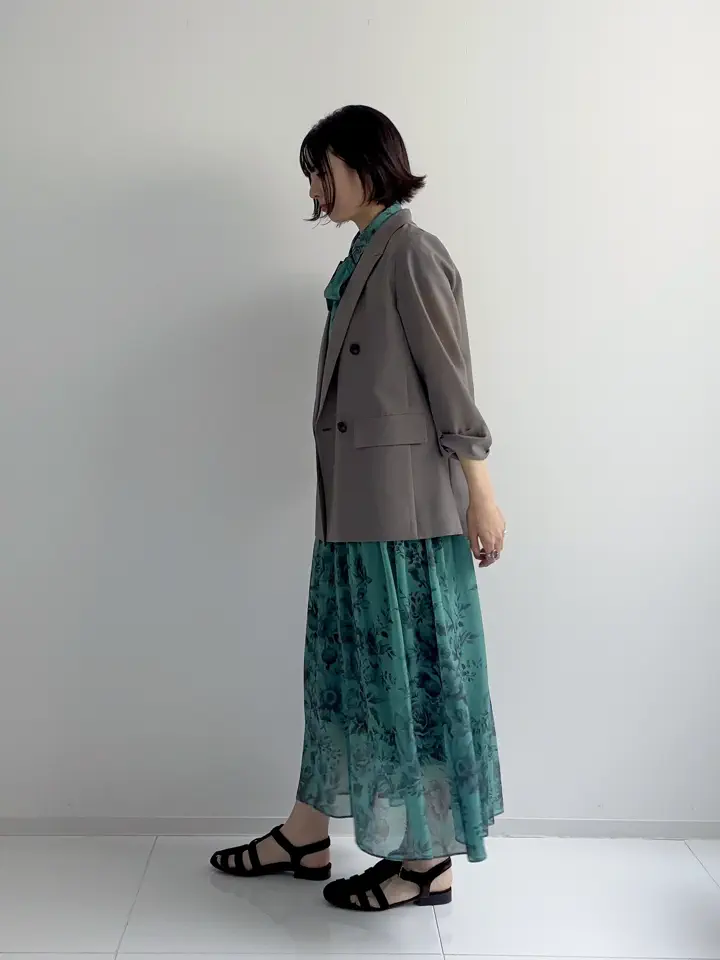 GRACE CONTINENTAL Hikaru Okada コーディネート画像
