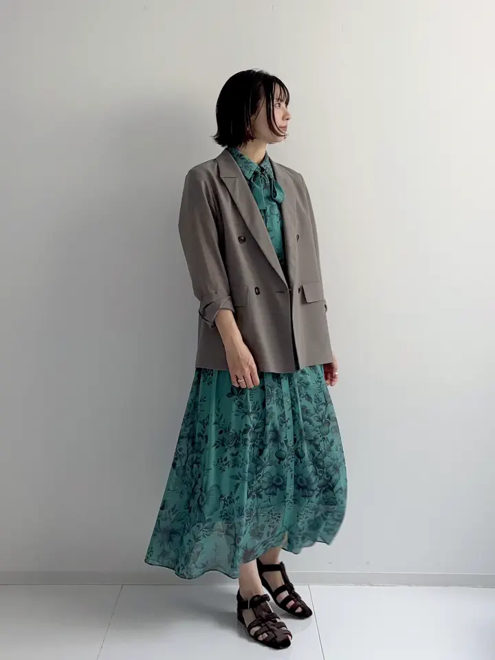 GRACE CONTINENTAL Hikaru Okada コーディネート画像