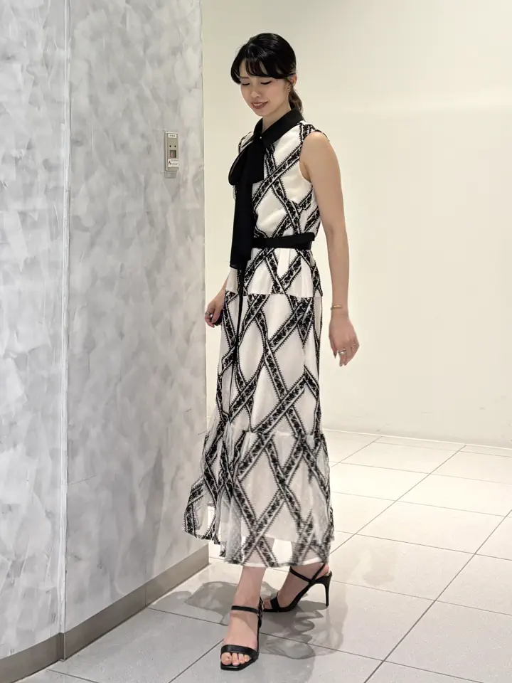 GRACE CONTINENTAL FUKUSHIMA YURIE コーディネート画像