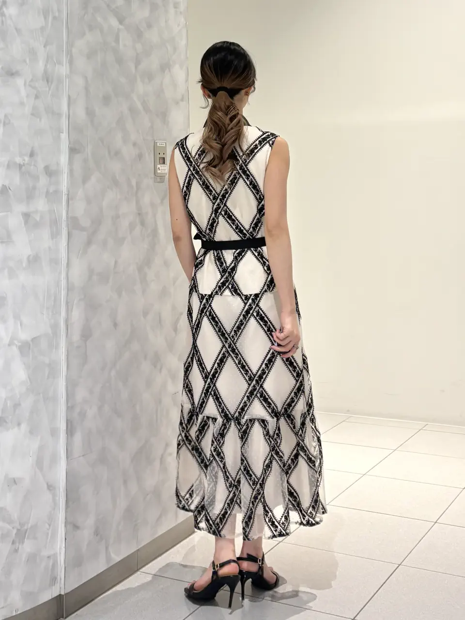 GRACE CONTINENTAL FUKUSHIMA YURIE コーディネート画像