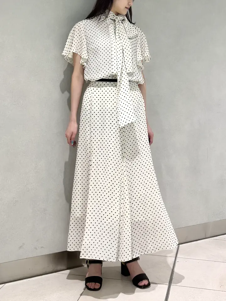 GRACE CONTINENTAL sa-ya コーディネート画像