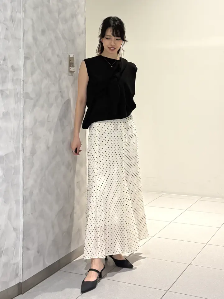 GRACE CONTINENTAL FUKUSHIMA YURIE コーディネート画像