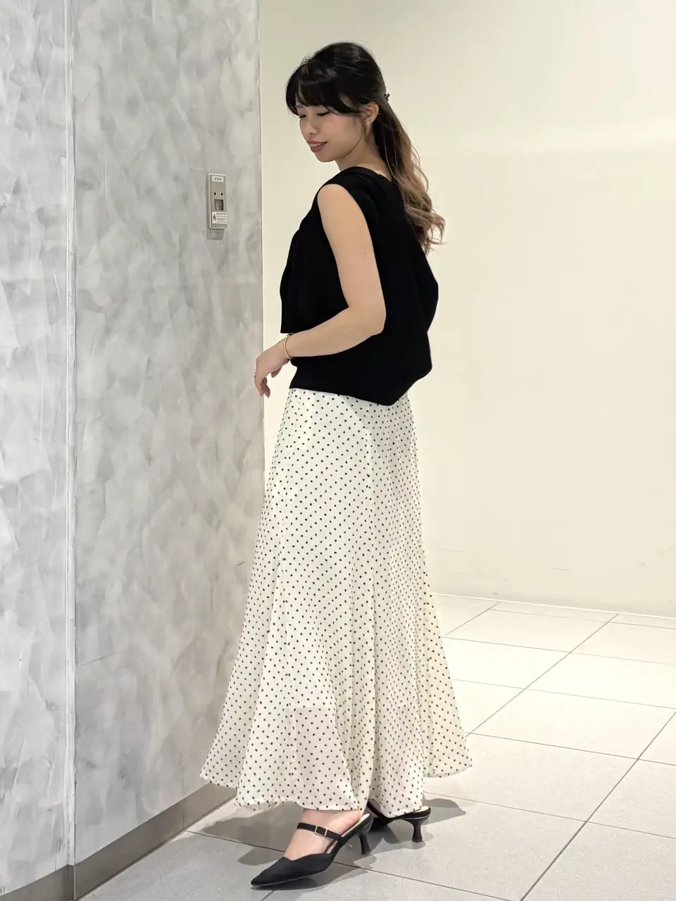 GRACE CONTINENTAL FUKUSHIMA YURIE コーディネート画像