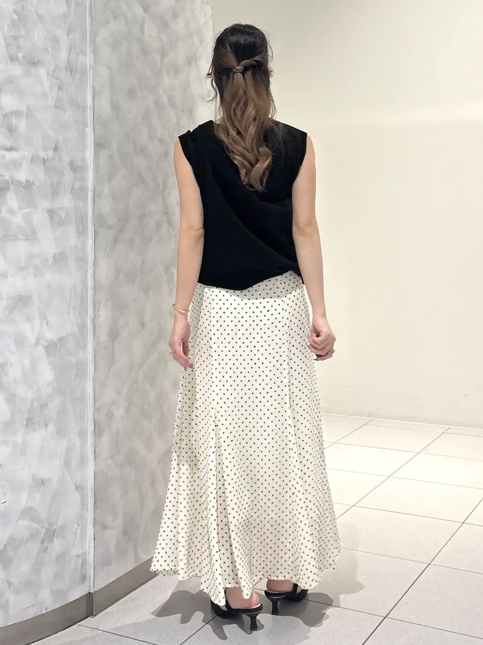 GRACE CONTINENTAL FUKUSHIMA YURIE コーディネート画像