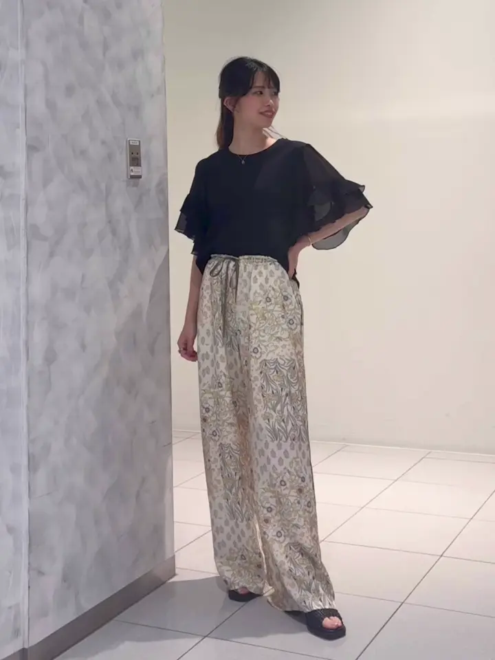 GRACE CONTINENTAL FUKUSHIMA YURIE コーディネート画像