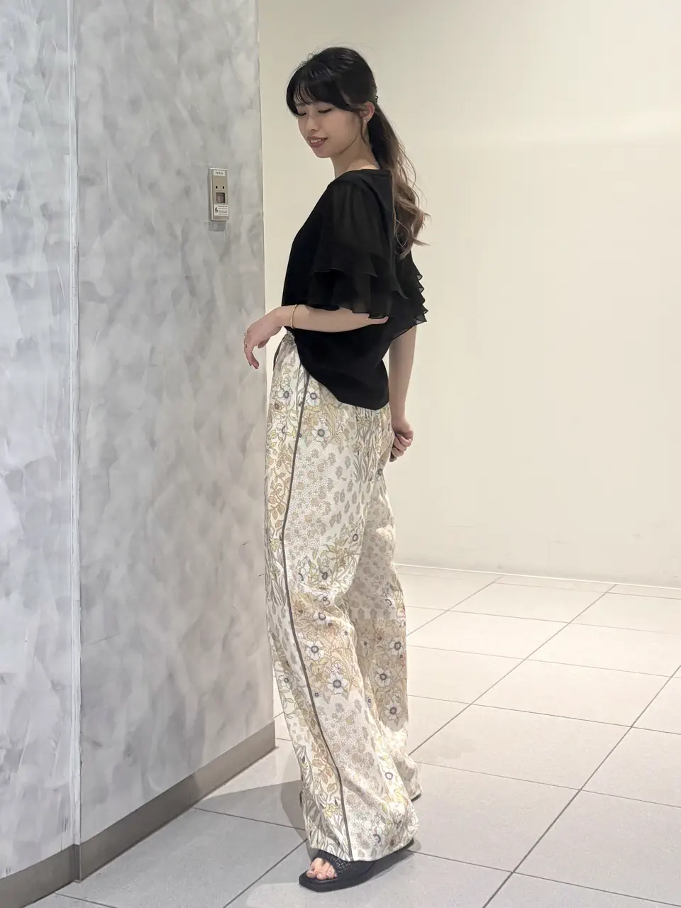 GRACE CONTINENTAL FUKUSHIMA YURIE コーディネート画像