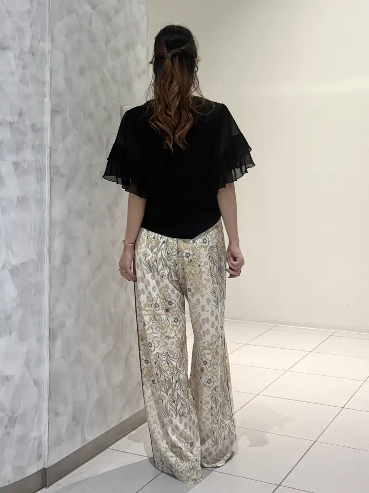 GRACE CONTINENTAL FUKUSHIMA YURIE コーディネート画像