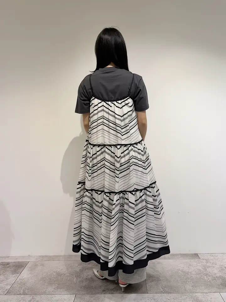 GRACE CONTINENTAL 端場 わかな コーディネート画像