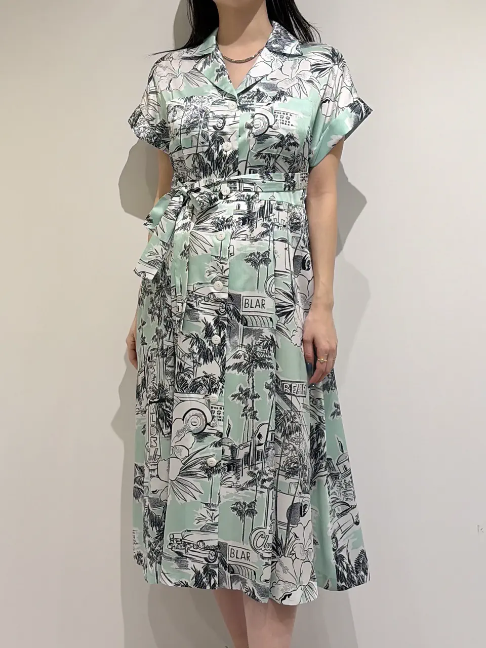 GRACE CONTINENTAL 端場 わかな コーディネート画像