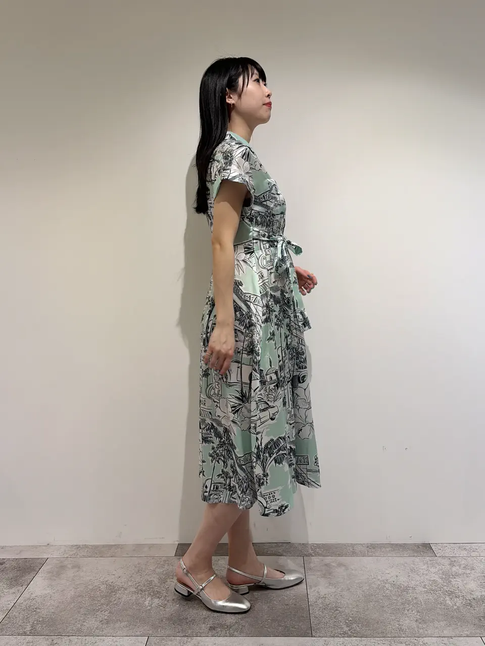 GRACE CONTINENTAL 端場 わかな コーディネート画像