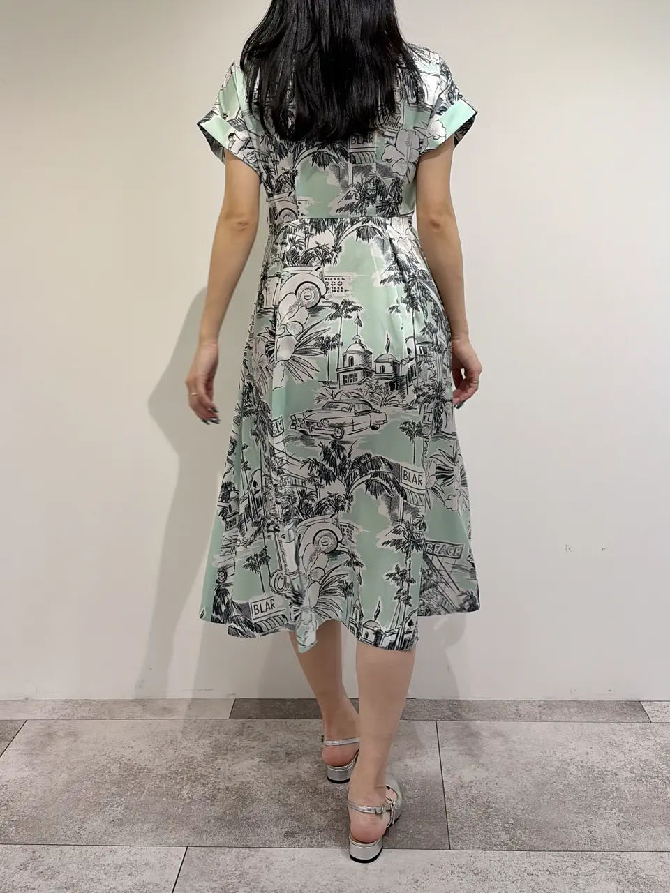 GRACE CONTINENTAL 端場 わかな コーディネート画像