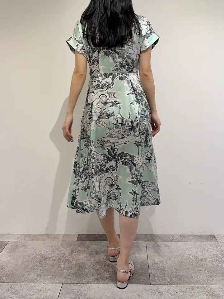 GRACE CONTINENTAL 端場 わかな コーディネート画像