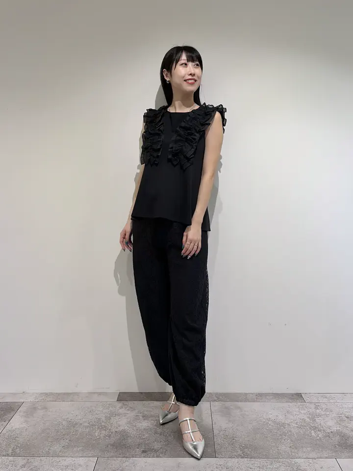 GRACE CONTINENTAL 端場 わかな コーディネート画像
