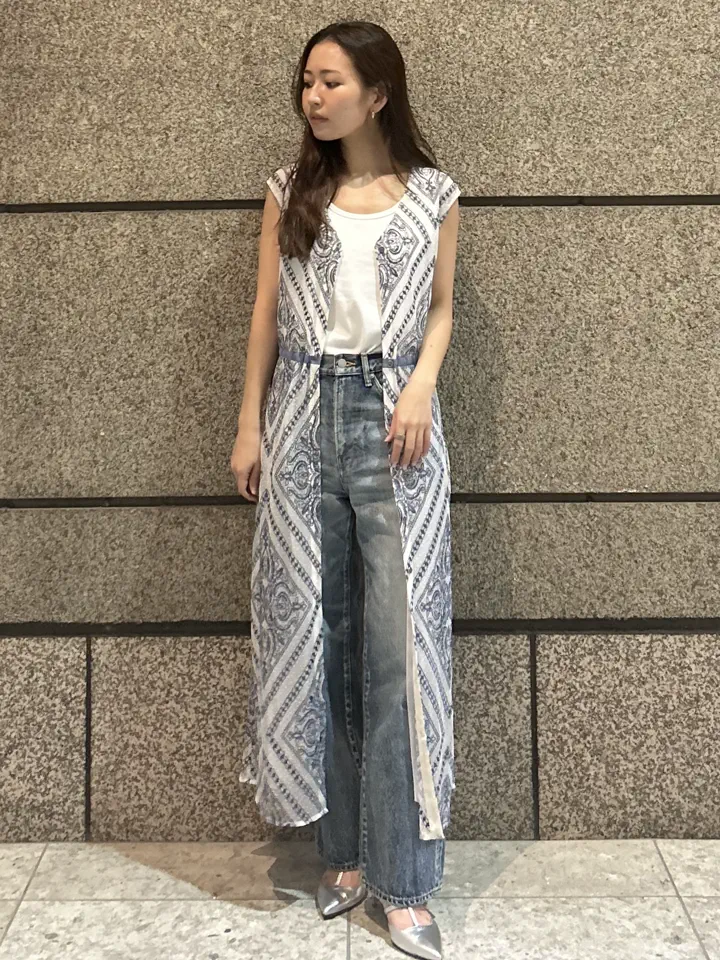 GRACE CONTINENTAL ERINA KATO コーディネート画像