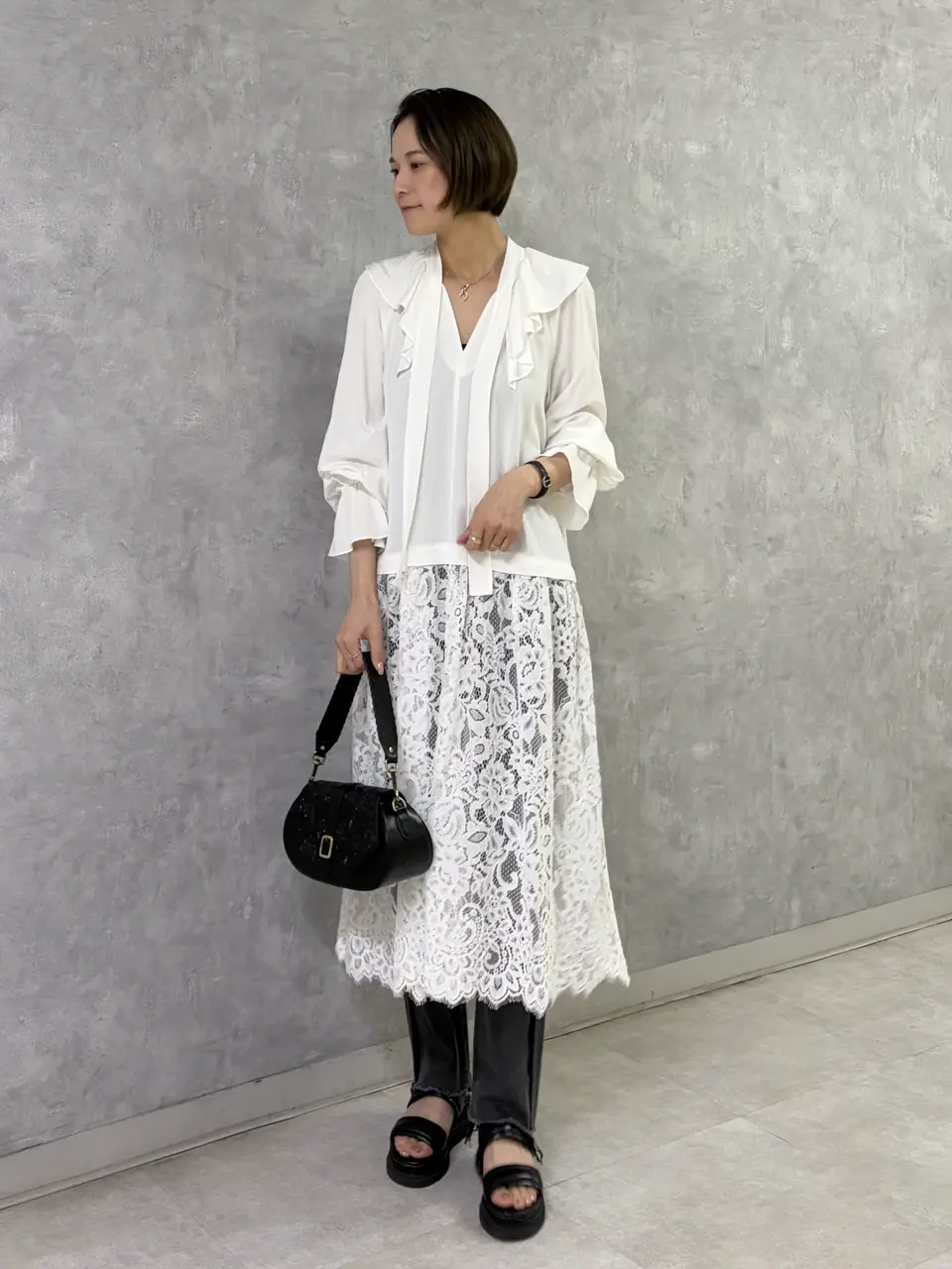 GRACE CONTINENTAL 亀田 未希 コーディネート画像