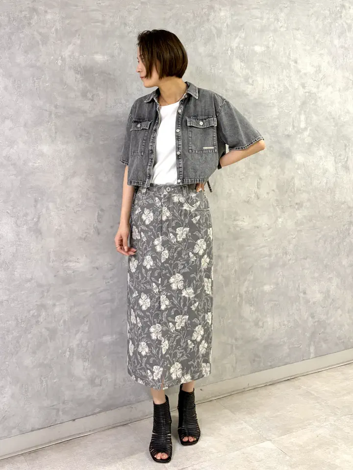 GRACE CONTINENTAL 亀田 未希 コーディネート画像